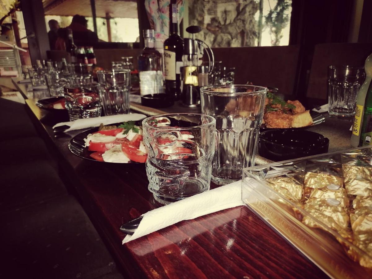 Discret Hotel & Restaurant Władaja Zewnętrze zdjęcie